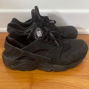 Nike huarache sneakers
